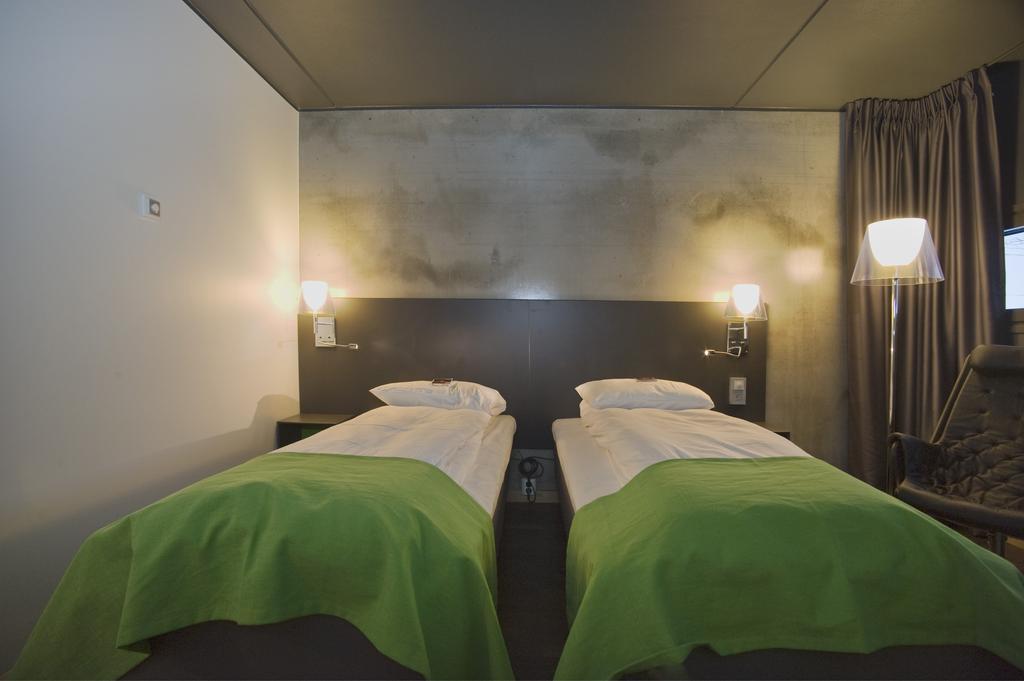 Comfort Runway Hotel 4*