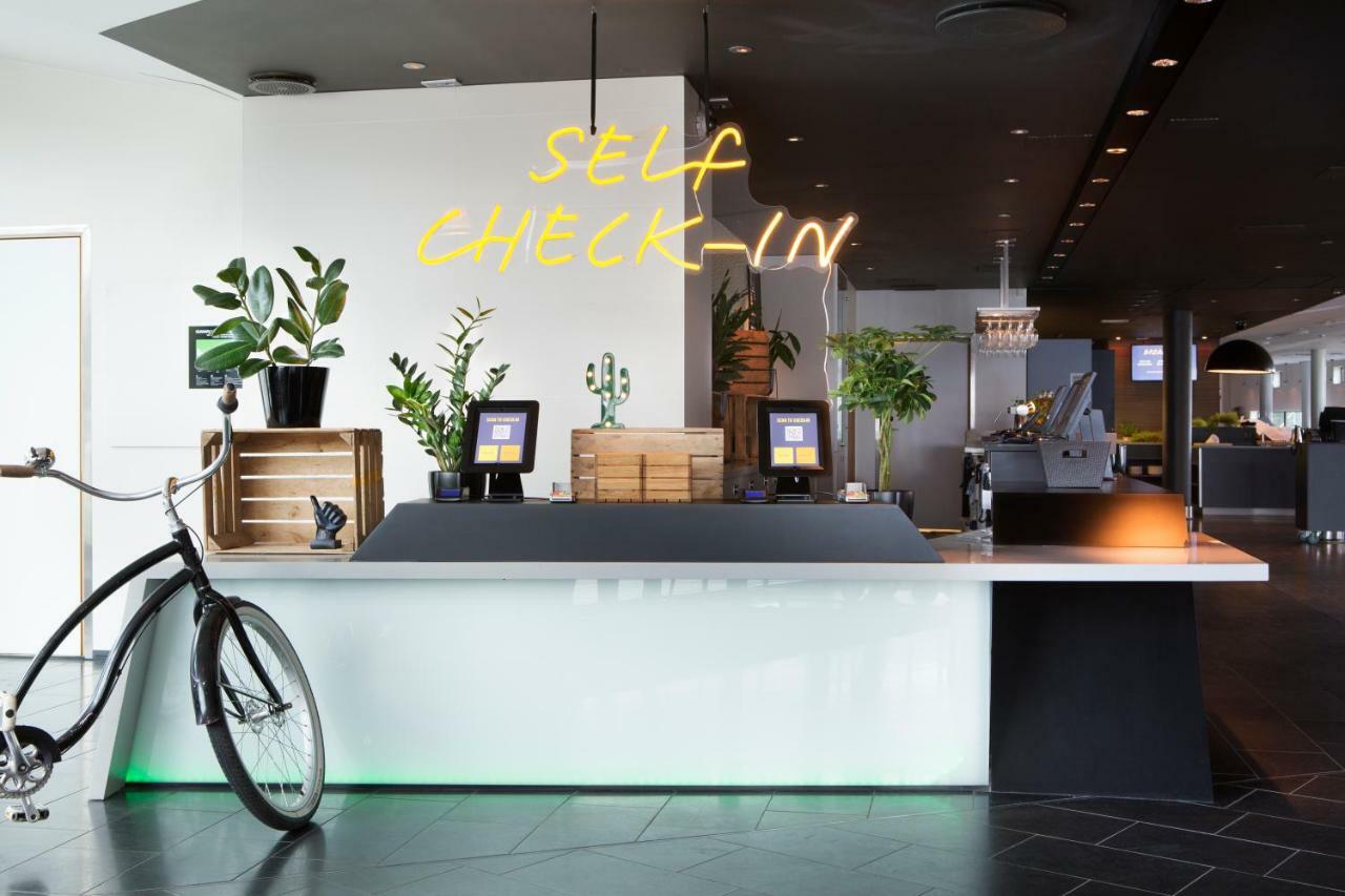 Comfort Runway Hotel 4*